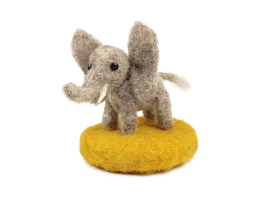 Elephant Amiguwoolli Mini Needle Felt Kit - The Makerss
