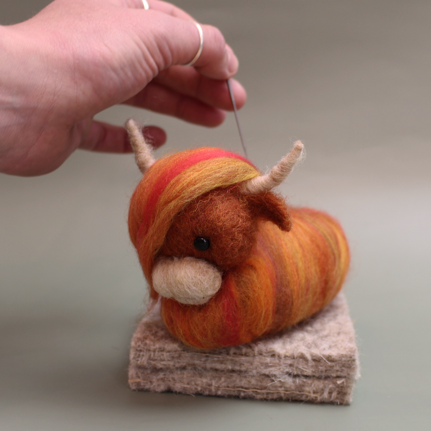 Ginger Highland Cow Small Needle Felt Kit - The Makerss