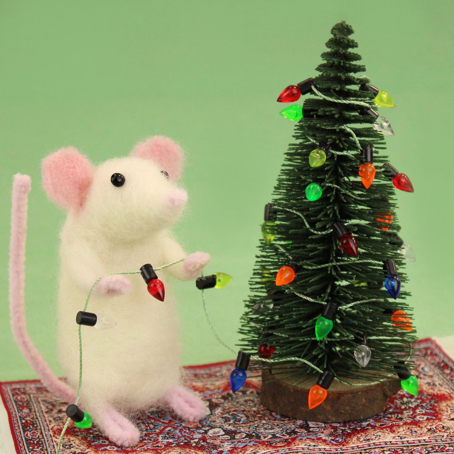 Miniature Fairy Lights for Needle Felted Characters - The Makerss