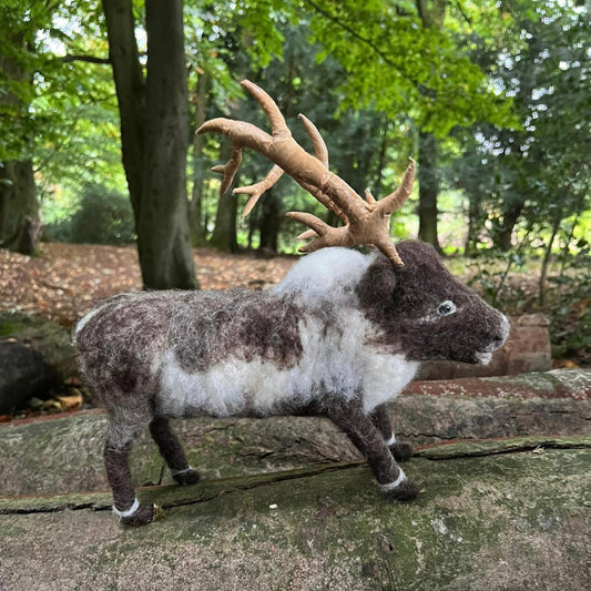 Reindeer Needle Felt Pack - The Makerss