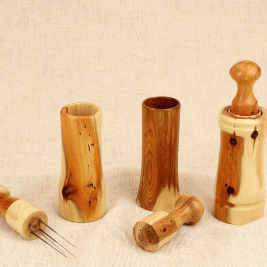 Yew Tree 4 Needle Holder - The Makerss Exclusive - The Makerss