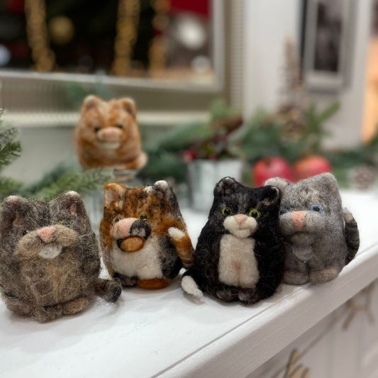 Craft Your Own Cat Needle Felt Kit - The Makerss