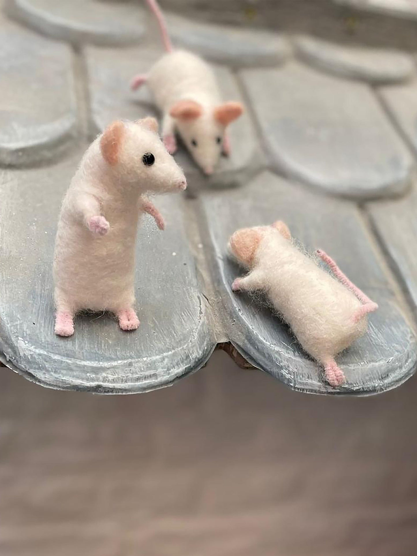 Pink Luxury Pipe Cleaners - The Makerss