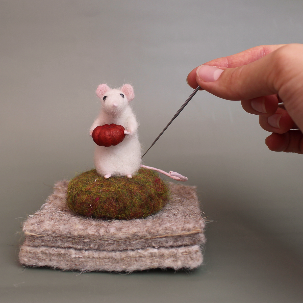 Mouseling Amiguwoolli Autumn Mini Needle Felt Kit