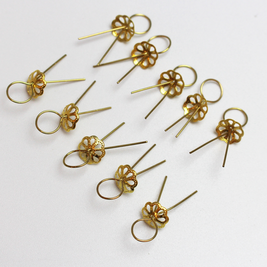 Gold coloured fittings /hangers for wool baubles - The Makerss