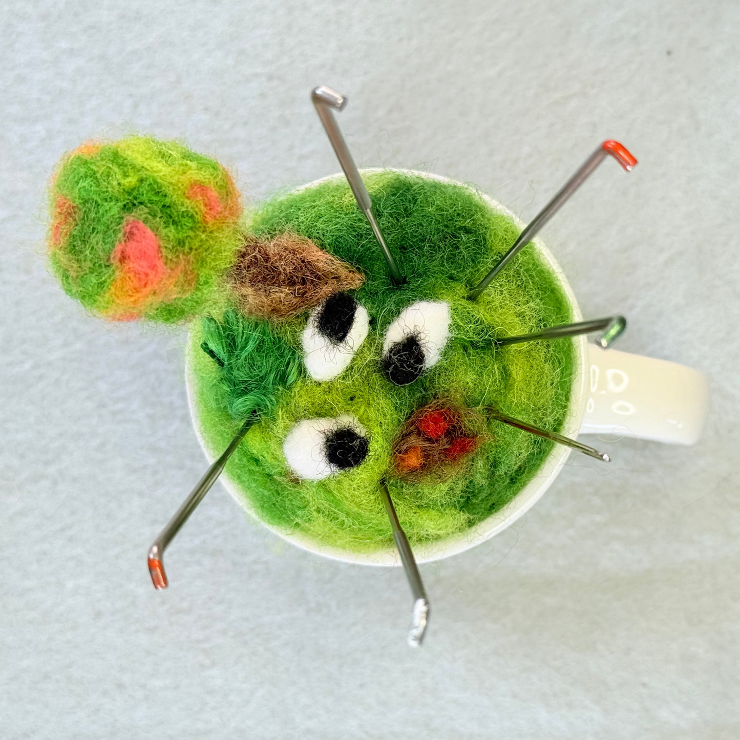 PREORDER NOW: Making Mini Needle Felts by Steffi Stern publisher Hawthorn Press - The Makerss