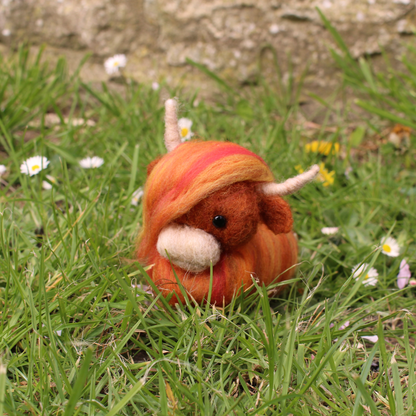 Ginger Highland Cow Small Needle Felt Kit - The Makerss