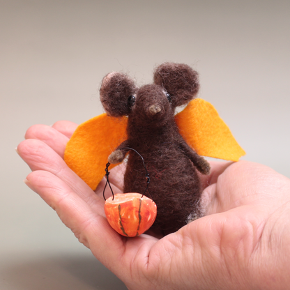 Halloween Mouse Small Needle Felt Kit - Limited Edition