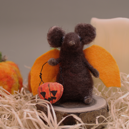 Halloween Mouse Small Needle Felt Kit - Limited Edition