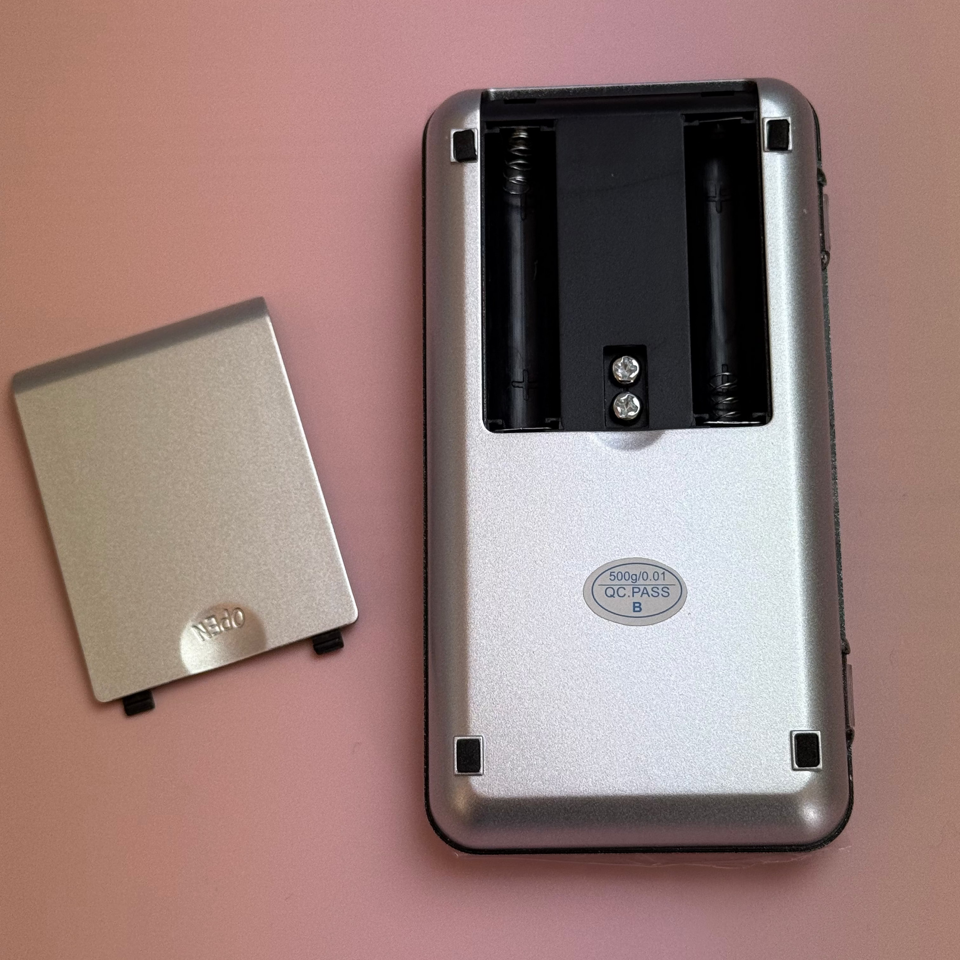 Pocket Scales for weighing wool portions - no batteries - The Makerss