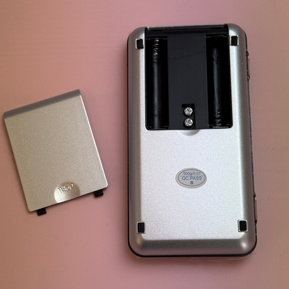 Pocket Scales for weighing wool portions - no batteries - The Makerss