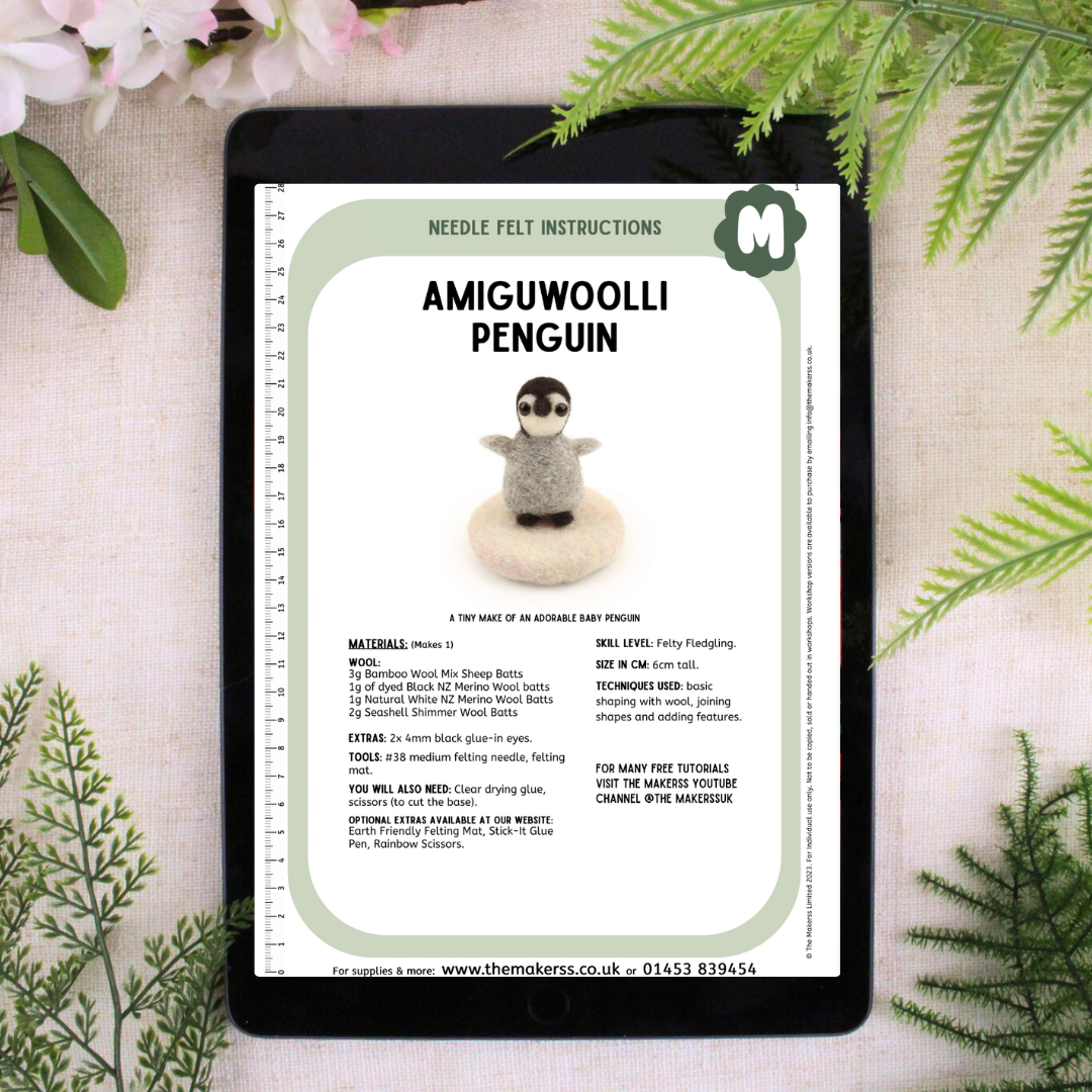 Penguin Amiguwoolli Mini Needle Felt Kit - The Makerss