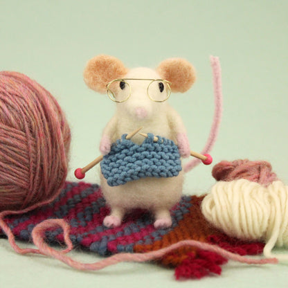 Knitting Mouse Small Needle Felt Kit - The Makerss