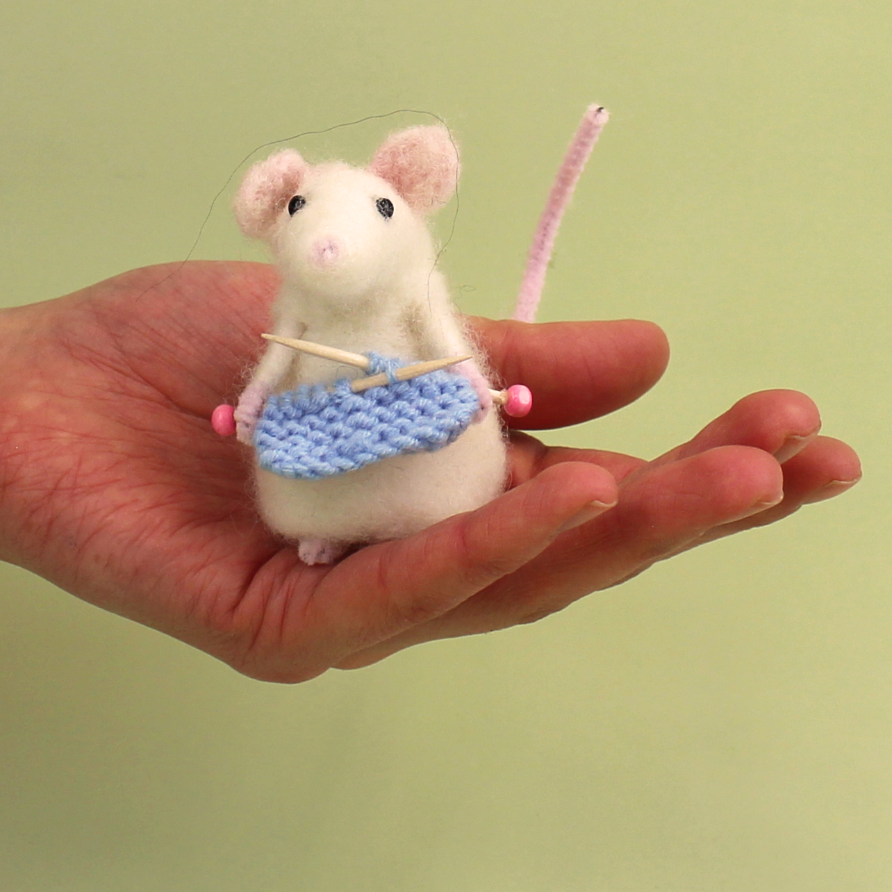 Knitting Mouse Small Needle Felt Kit - The Makerss
