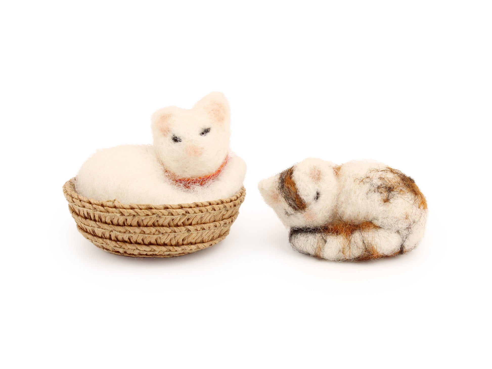 Little Kitten In A Basket Needle Felt Small Kit - The Makerss