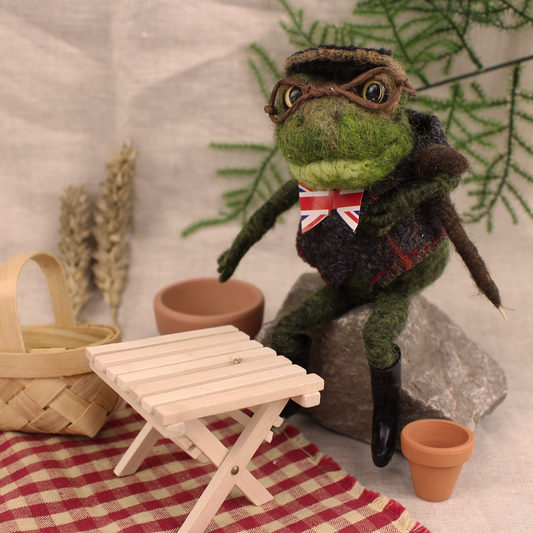 Mr Toad Small Needle Felt Kit - The Makerss