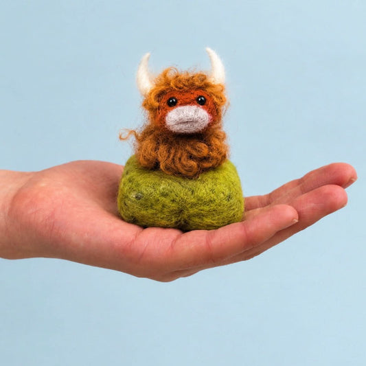 Highland Cow Mini Needle Felt Kit