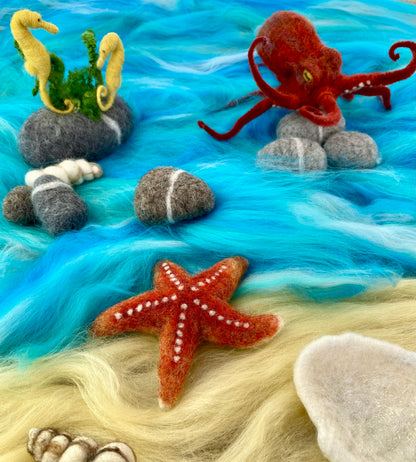 Seahorse and Pebble Small Needle Felt Kit (NEW for 2024) - The Makerss