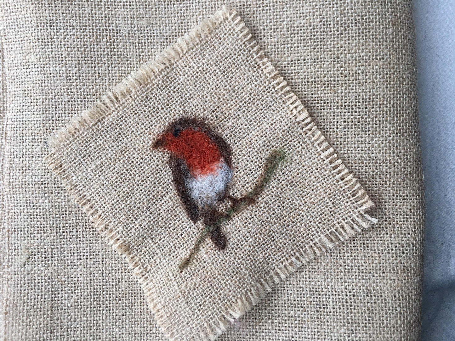 Hessian - Various Sizes for needle felt pictures, motifs, bunting - The Makerss