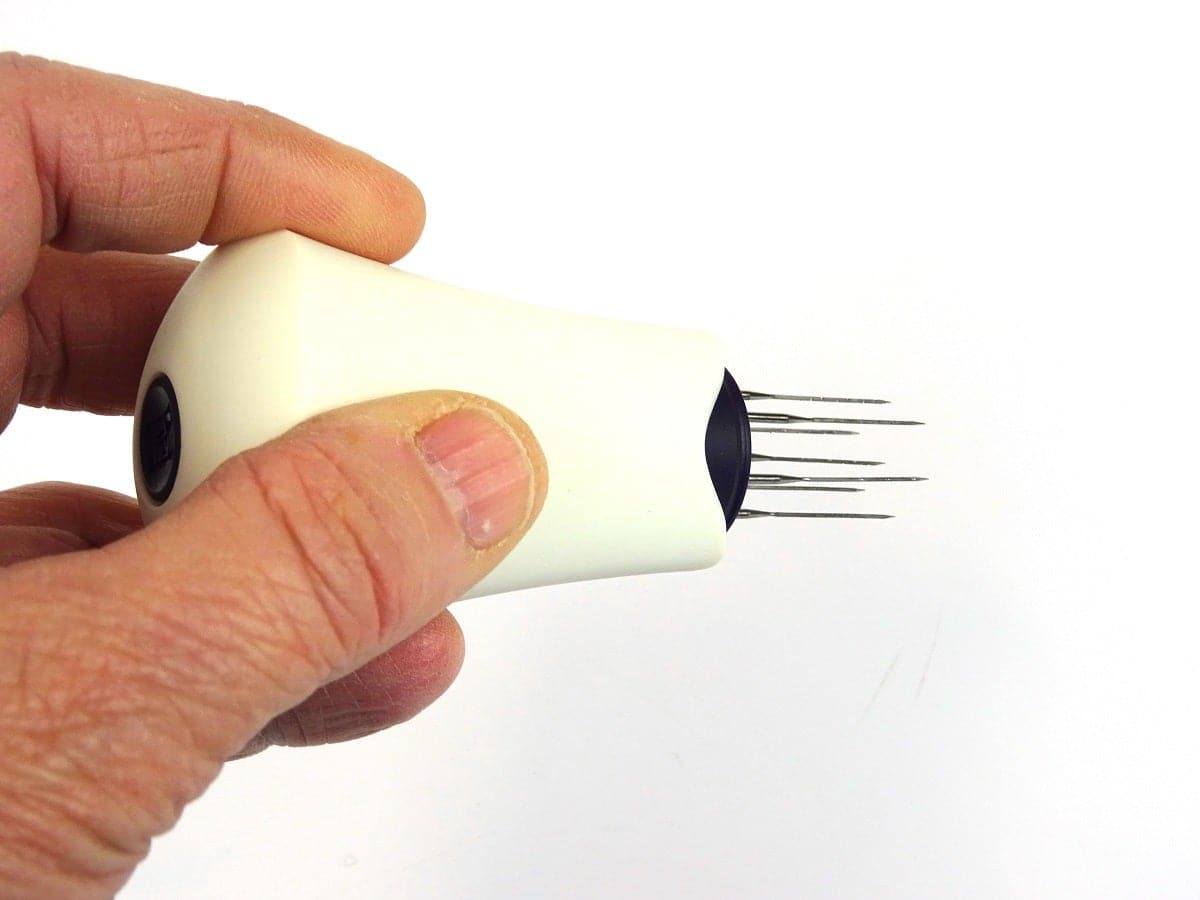 Prym Multi Needle Handle - Tool / Holder - NEEDLES NOT INCLUDED - The Makerss